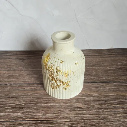 Handgefertigtes Deko-Vase mit Premium Streichhölzer