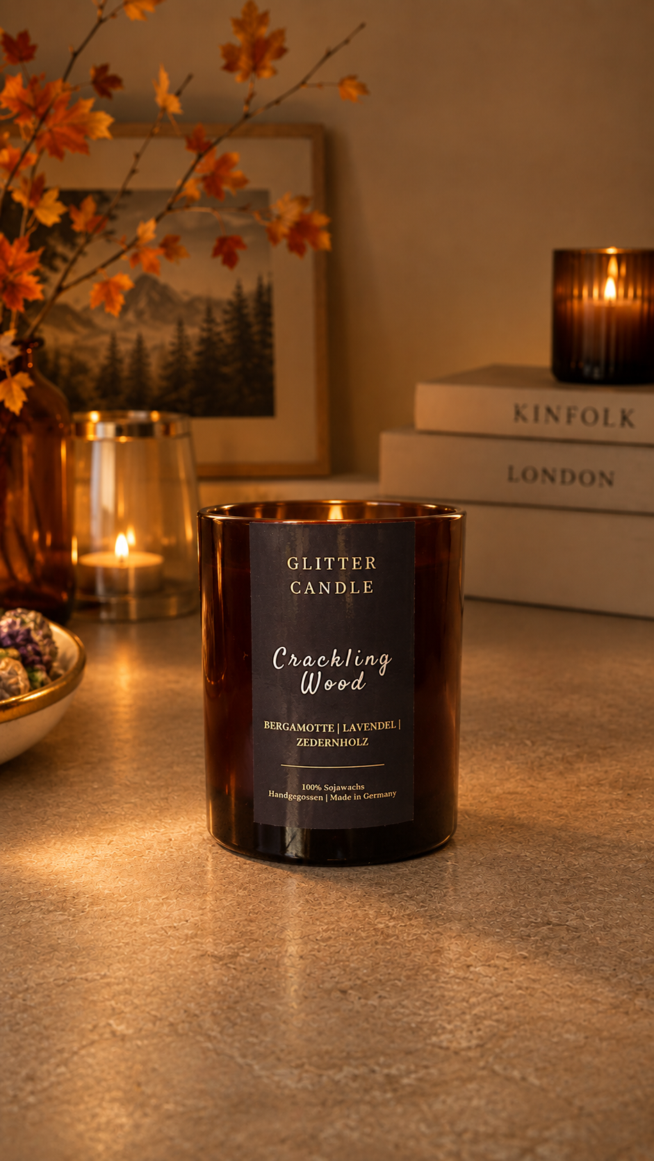 Crackling Wood Duftkerze mit Bergamotte und warmen Holznoten